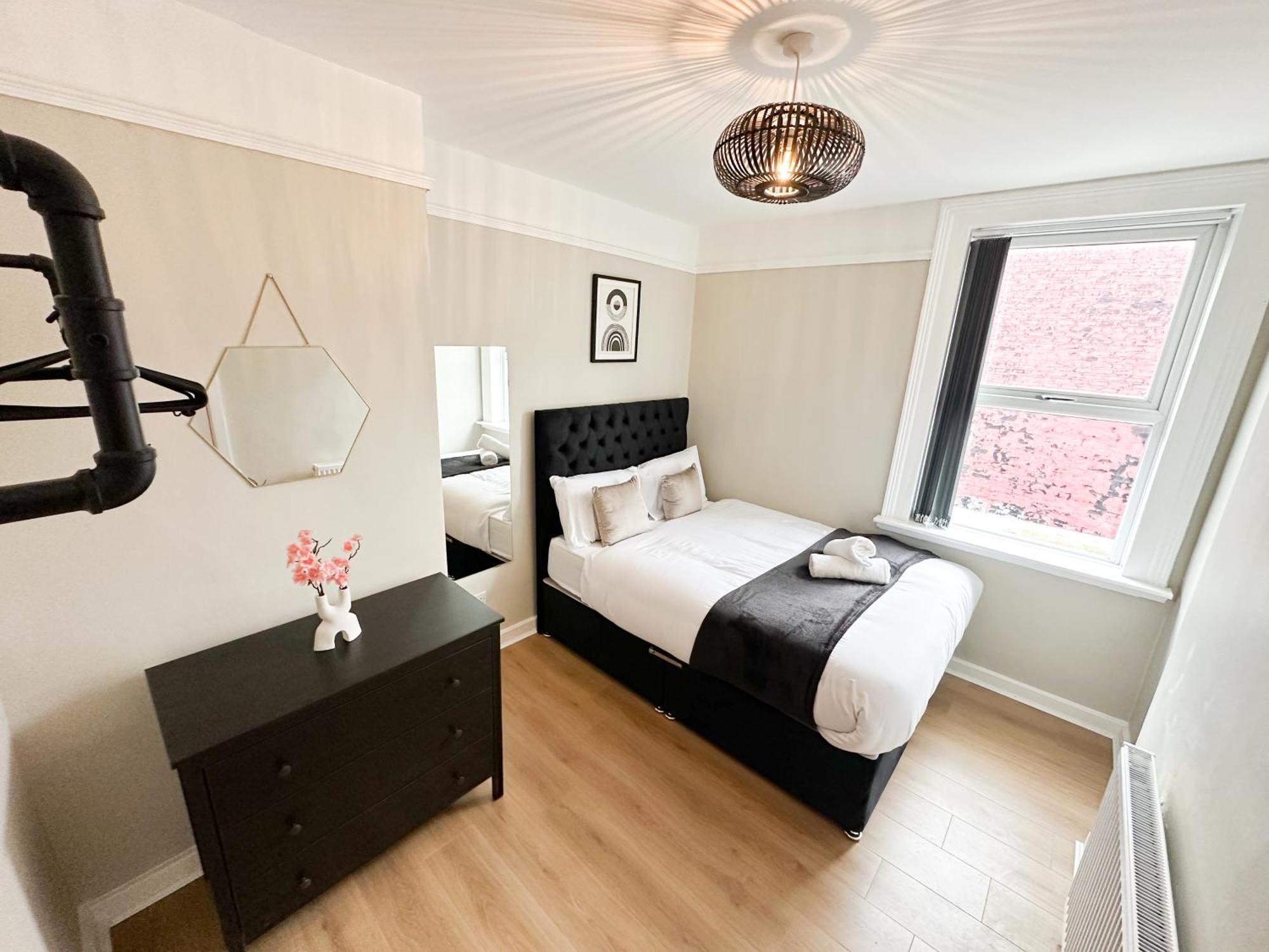 2 Bedroom House 10 Mins To City Centre & Albert Dock 리버풀 외부 사진