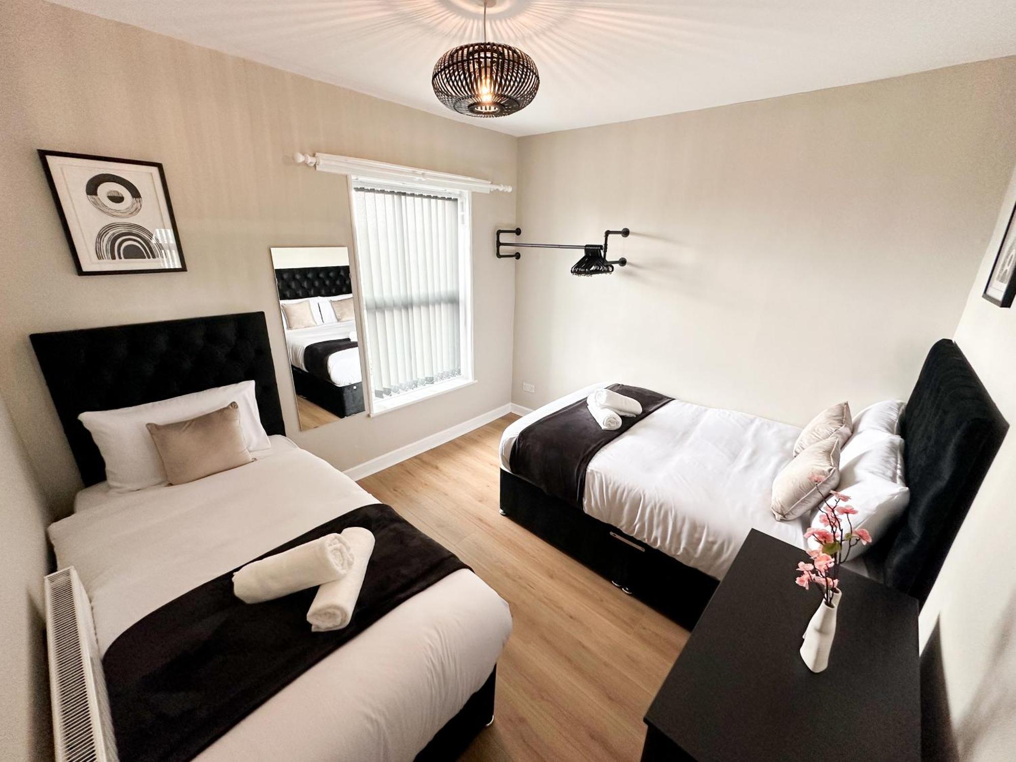 2 Bedroom House 10 Mins To City Centre & Albert Dock 리버풀 외부 사진
