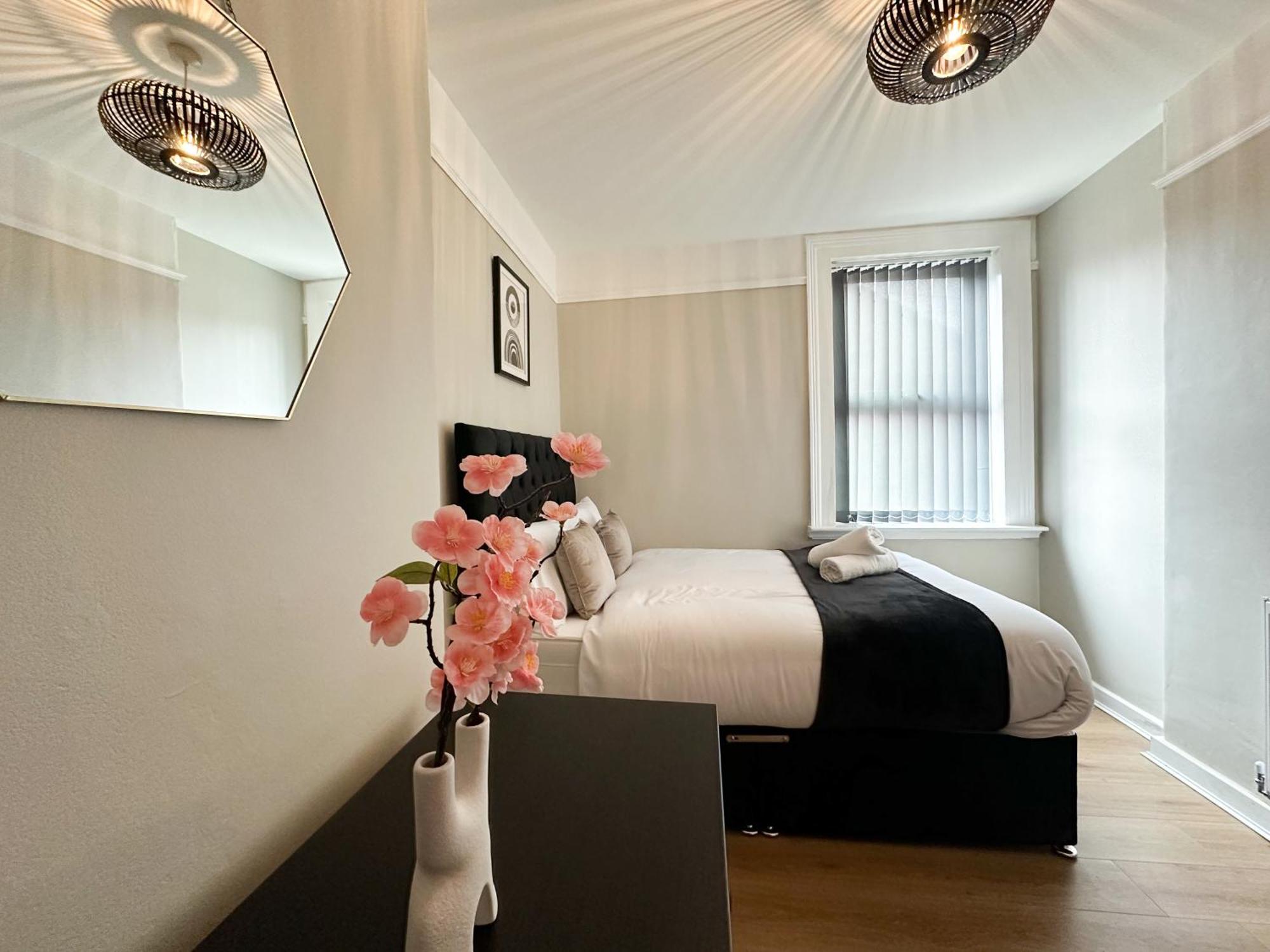 2 Bedroom House 10 Mins To City Centre & Albert Dock 리버풀 외부 사진
