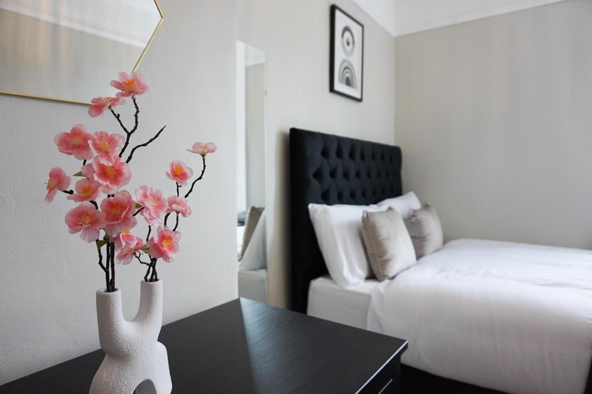 2 Bedroom House 10 Mins To City Centre & Albert Dock 리버풀 외부 사진